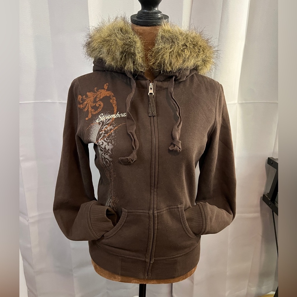 Coastal Classics Brown Steamboat graphic zip-up sweatshirt. Size S